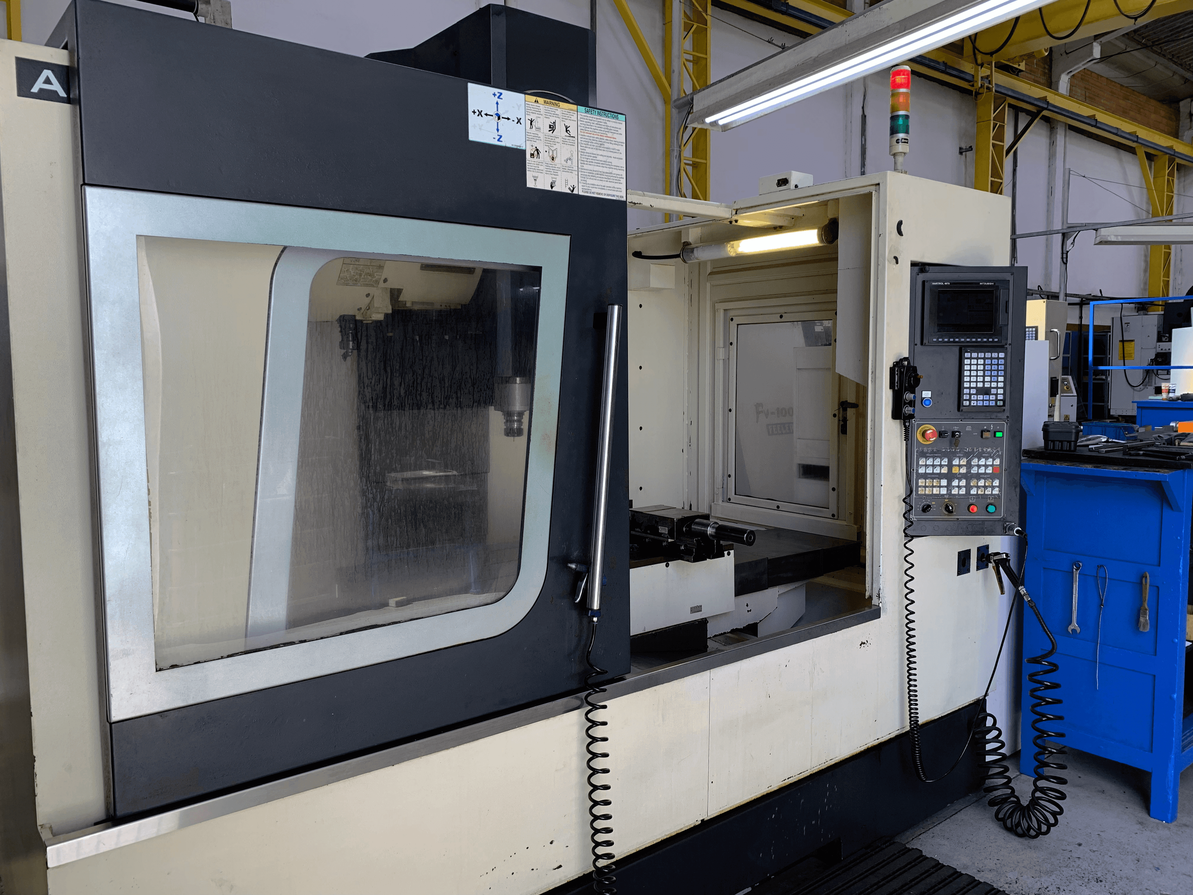 CENTRO DE USINAGEM CNC HARTFORD 1000