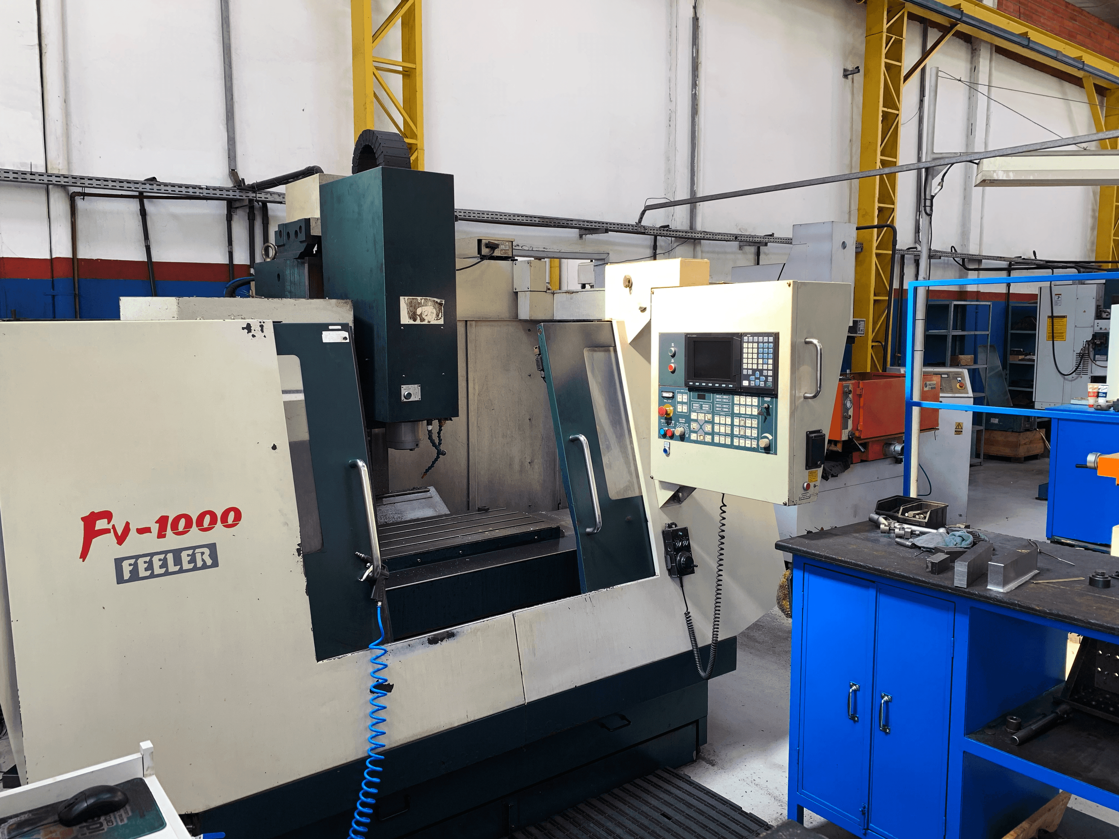 CENTRO DE USINAGEM CNC FEELER 1000