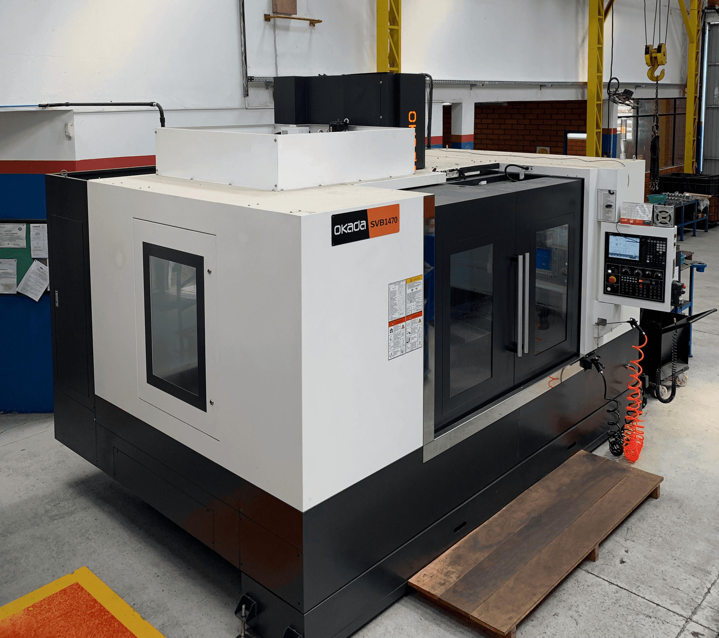 CENTRO DE USINAGEM CNC OKADA
